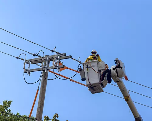 Quần áo bảo vệ cho công việc điện